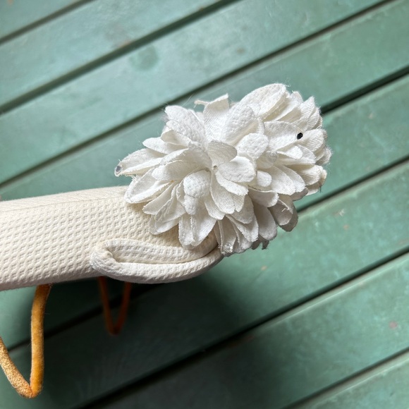 Antique Saks Fifth Avenue cream hat - Picture 2 of 4